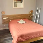 Maison De Calme Lumineuse Proche Gare Holiday home *
