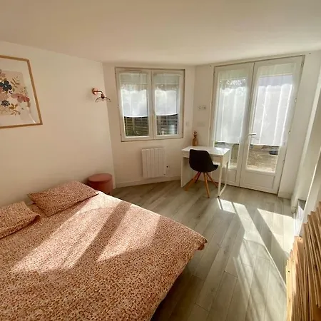 Holiday home Maison De Calme Lumineuse Proche Gare *