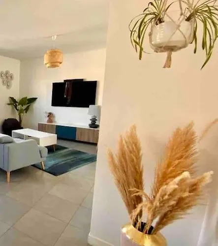 Maison De Calme Lumineuse Proche Gare Semesterbostad *