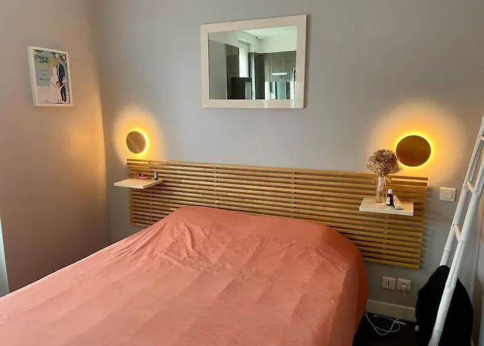 Semesterbostad Maison De Calme Lumineuse Proche Gare Caen